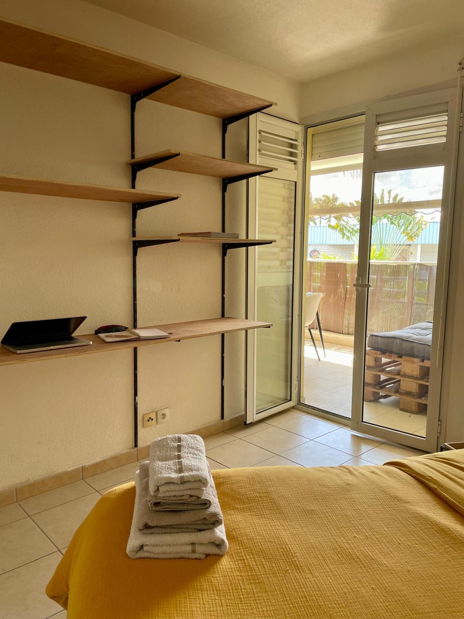 Appartement Cosy En Ville Baie-Mahault Exterior photo
